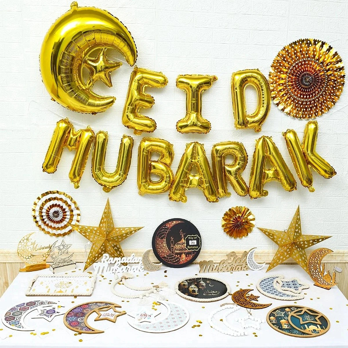 Ensemble de Décoration Ramadan Eid Mubarak : Assiettes, Bannière, Ballons et Vaisselle de Table - Décoration de Fête Islamique pour l'Eid Al Adha