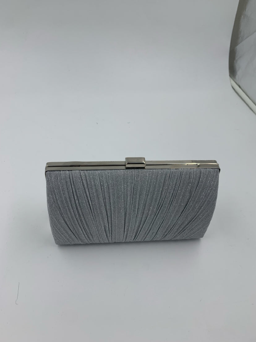 Pochette à bandoulière