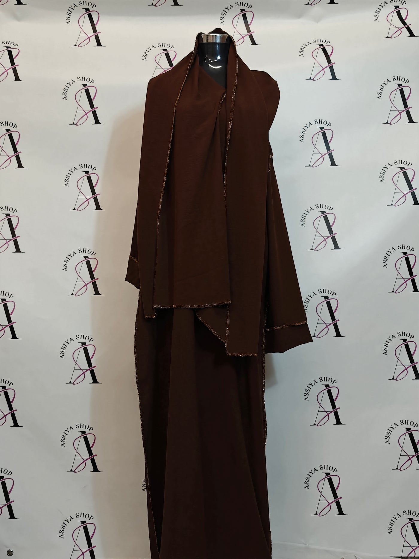 Abaya avec voile intégrées